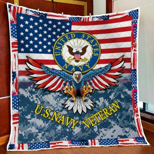 I Am A Proud Navy Veteran Quilt Blanket HBLVTRQI02