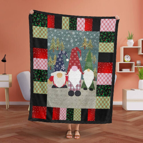 CHRISTMAS GNOME BLANKET